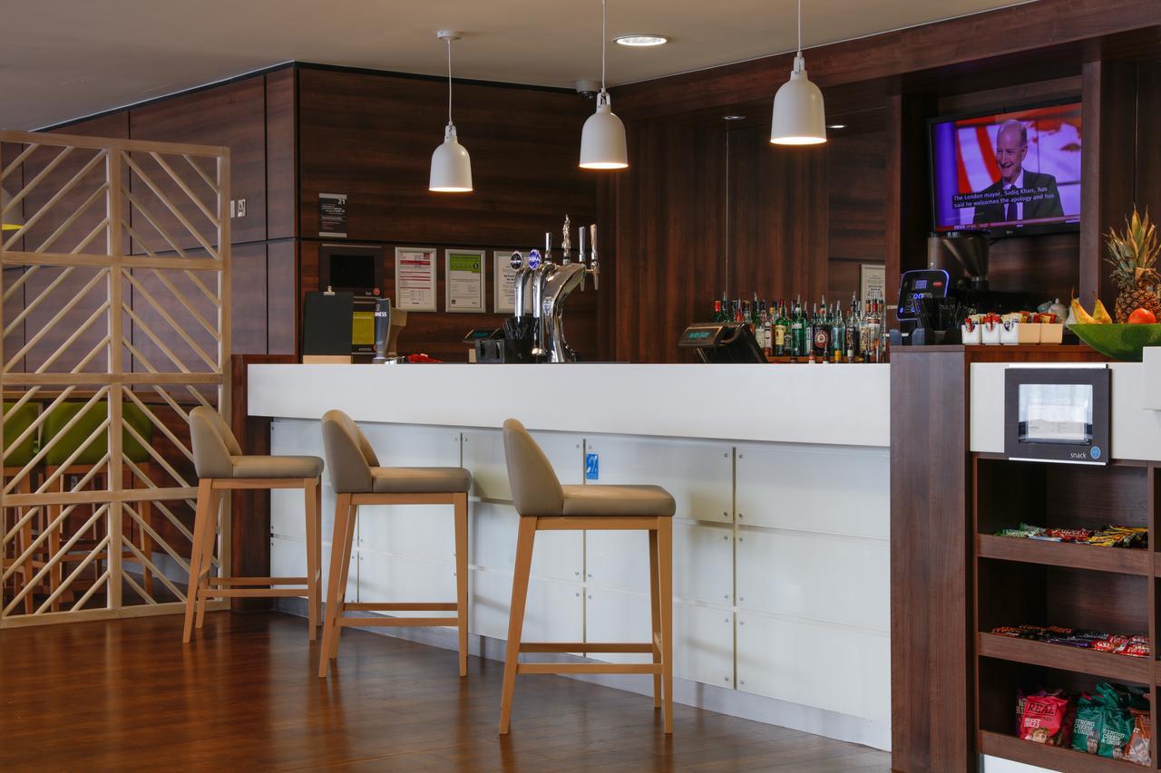 Hampton By Hilton Exeter Airport Ξενοδοχείο Woodbury Εξωτερικό φωτογραφία
